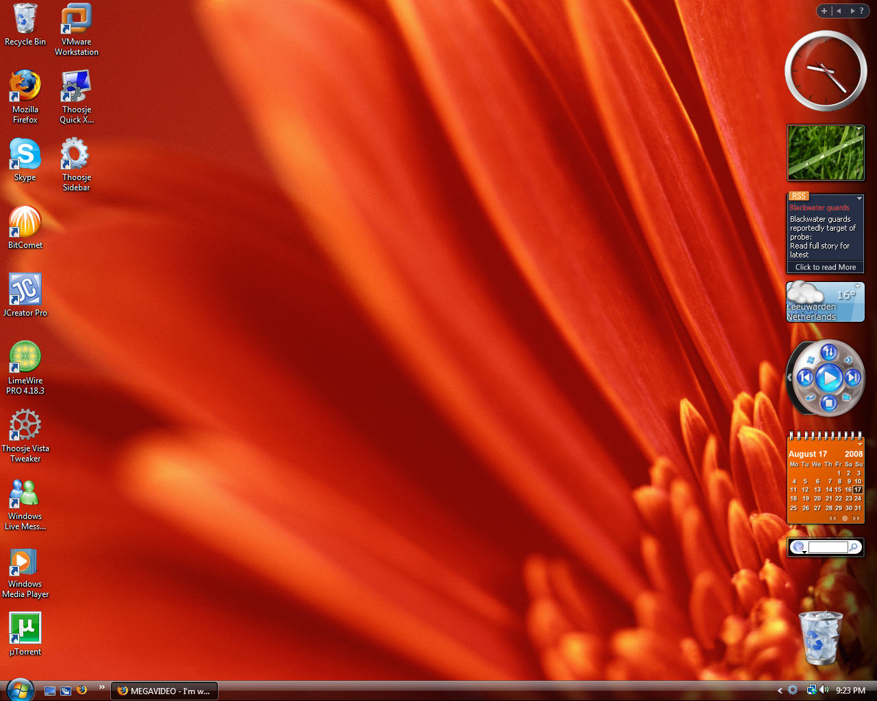 Click to view Thoosje Vista Sidebar 3.2.4 screenshot
